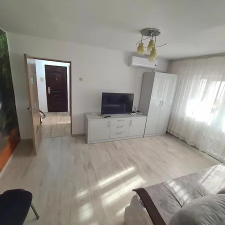 Apartment 2 Brazda Lui Novac *